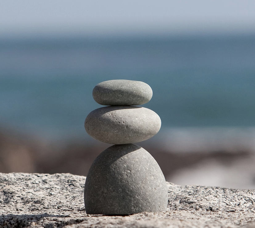 Triple Rock Cairn 6"