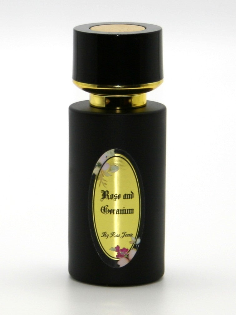 Rose and Geranium Spray Oil by Rae Jessie